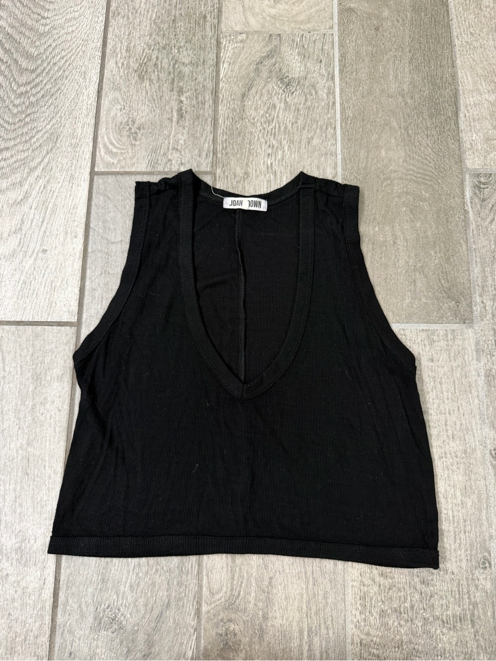 Joah Brown Black Ribbed V-Neck Sleeveless Crop Top